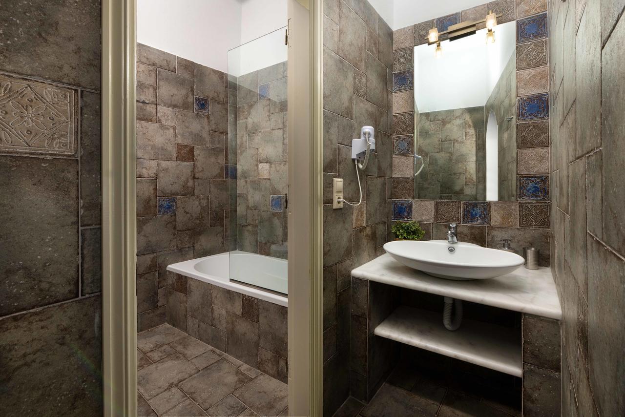 Villa Eleni With Hot Tub And Acropolis View Lindos  Luaran gambar